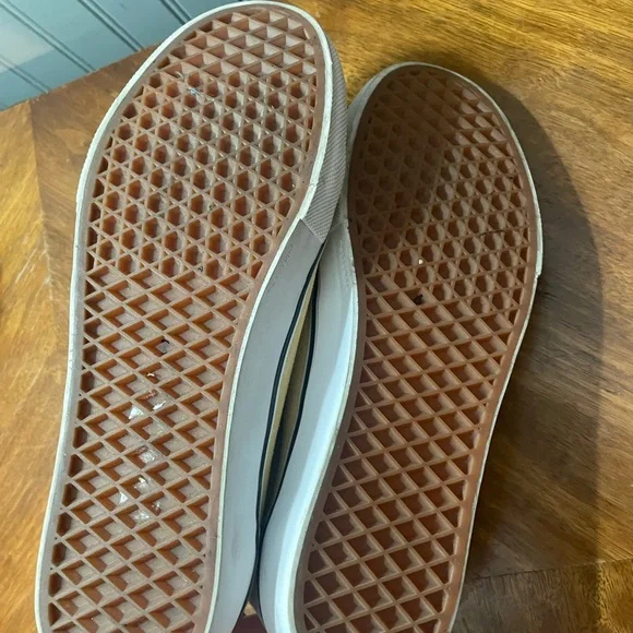 Vans Men's Light Blue and Cream Sneakers line new - Picture 4 of 5